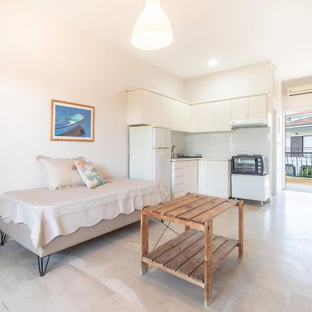 Properstay 101 - Casa Leonardo Chalkidiki Polychrono Bagian luar foto