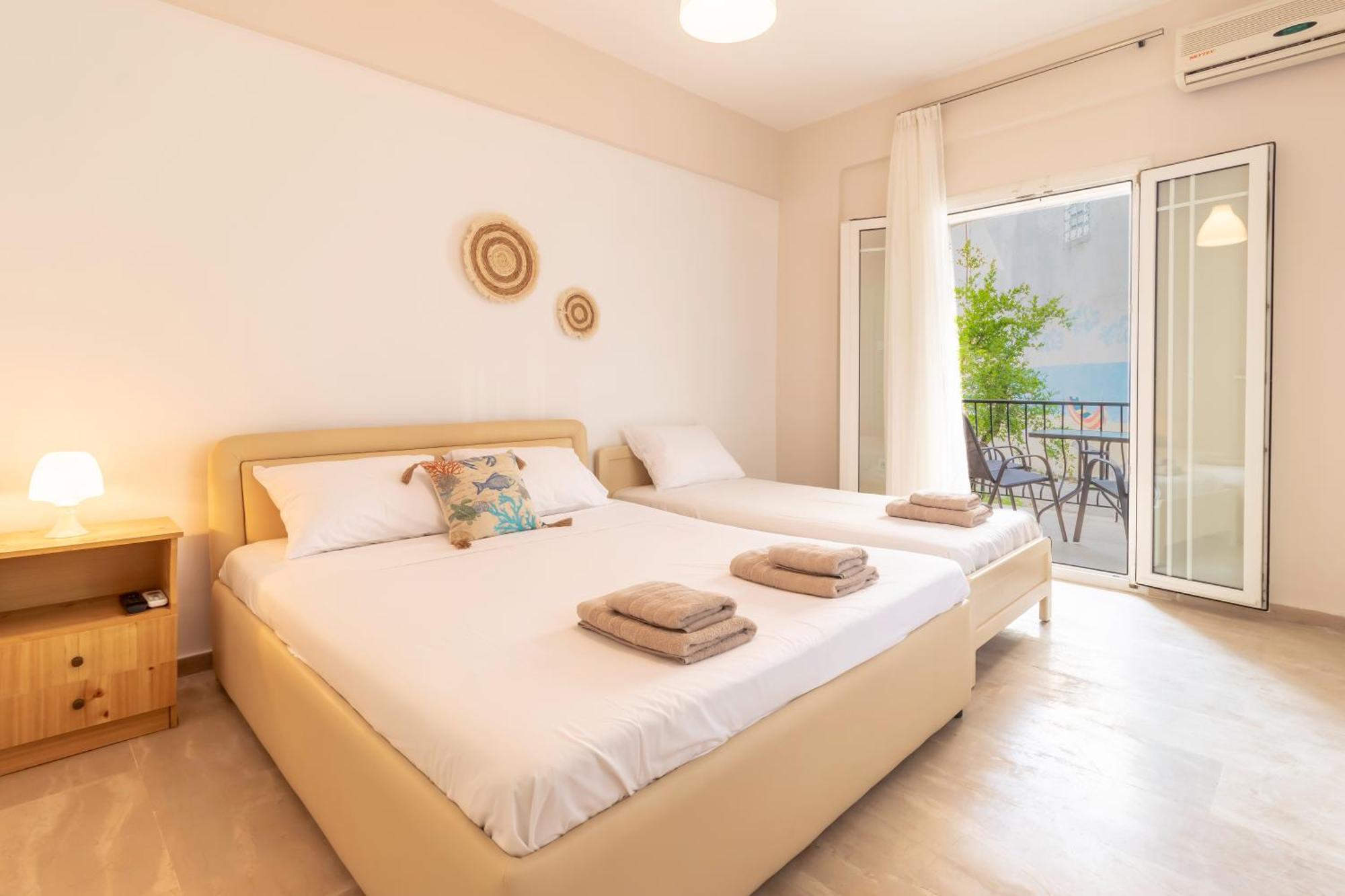 Properstay 101 - Casa Leonardo Chalkidiki Polychrono Bagian luar foto