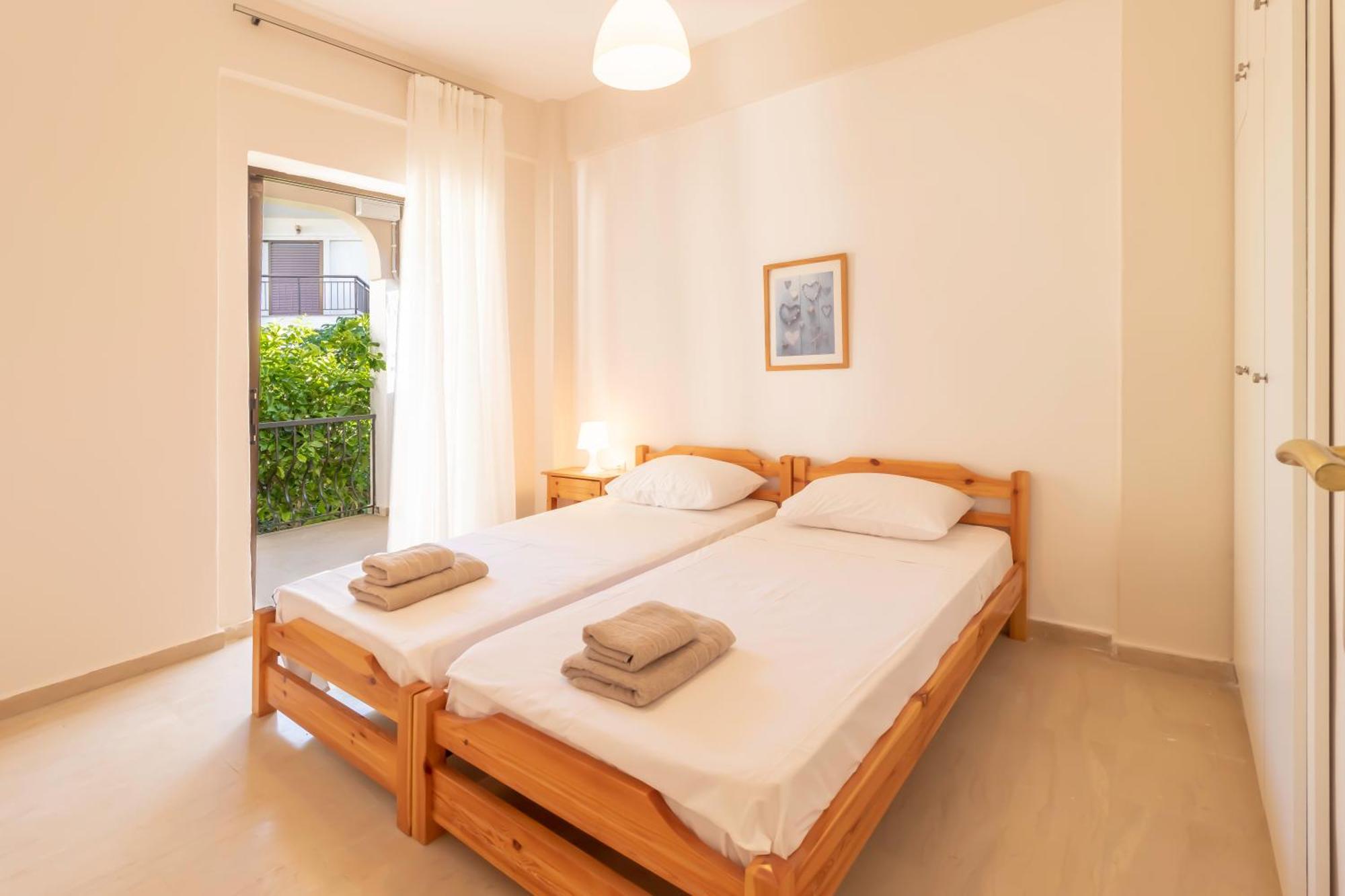 Properstay 101 - Casa Leonardo Chalkidiki Polychrono Bagian luar foto