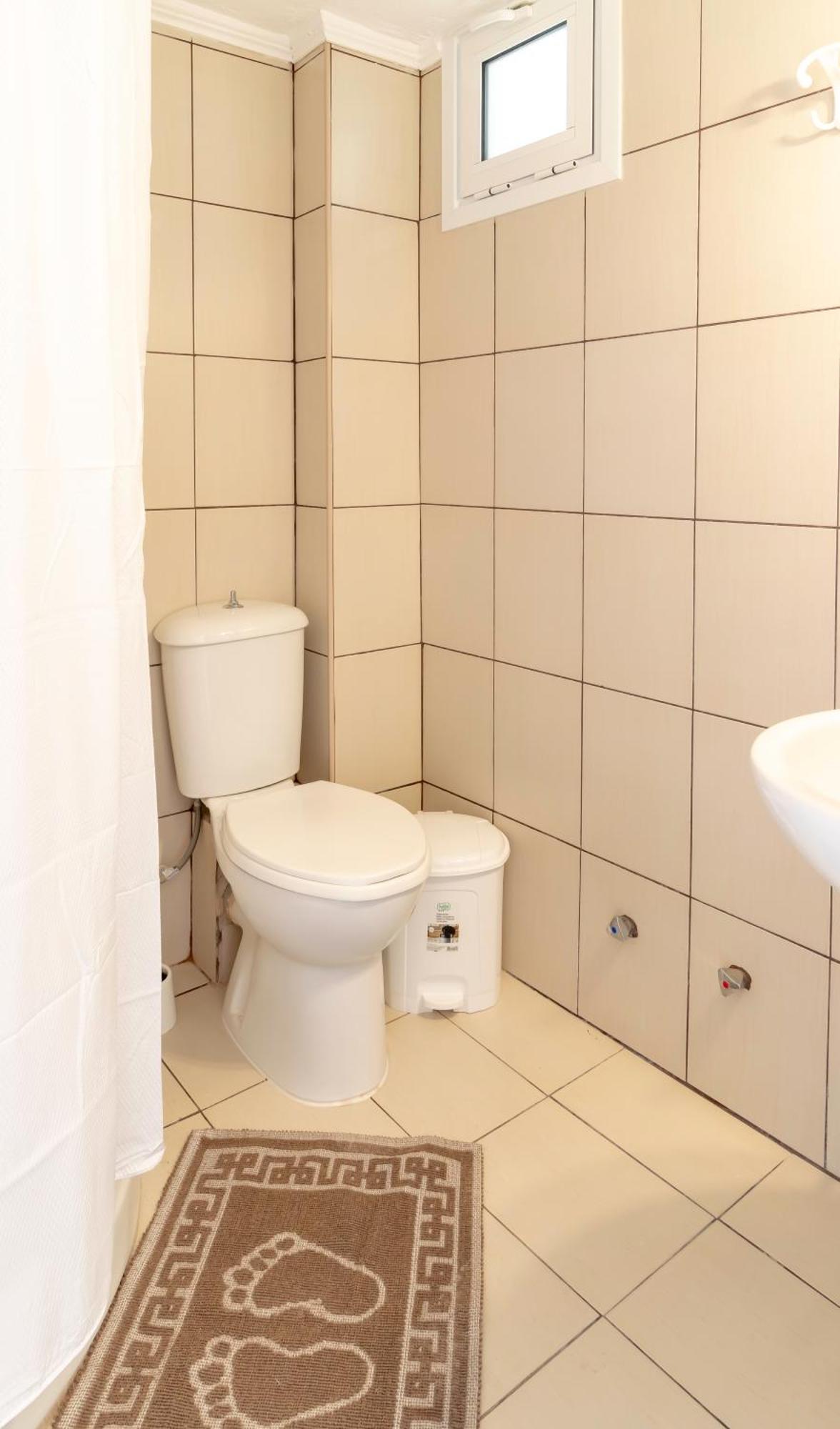 Properstay 101 - Casa Leonardo Chalkidiki Polychrono Bagian luar foto